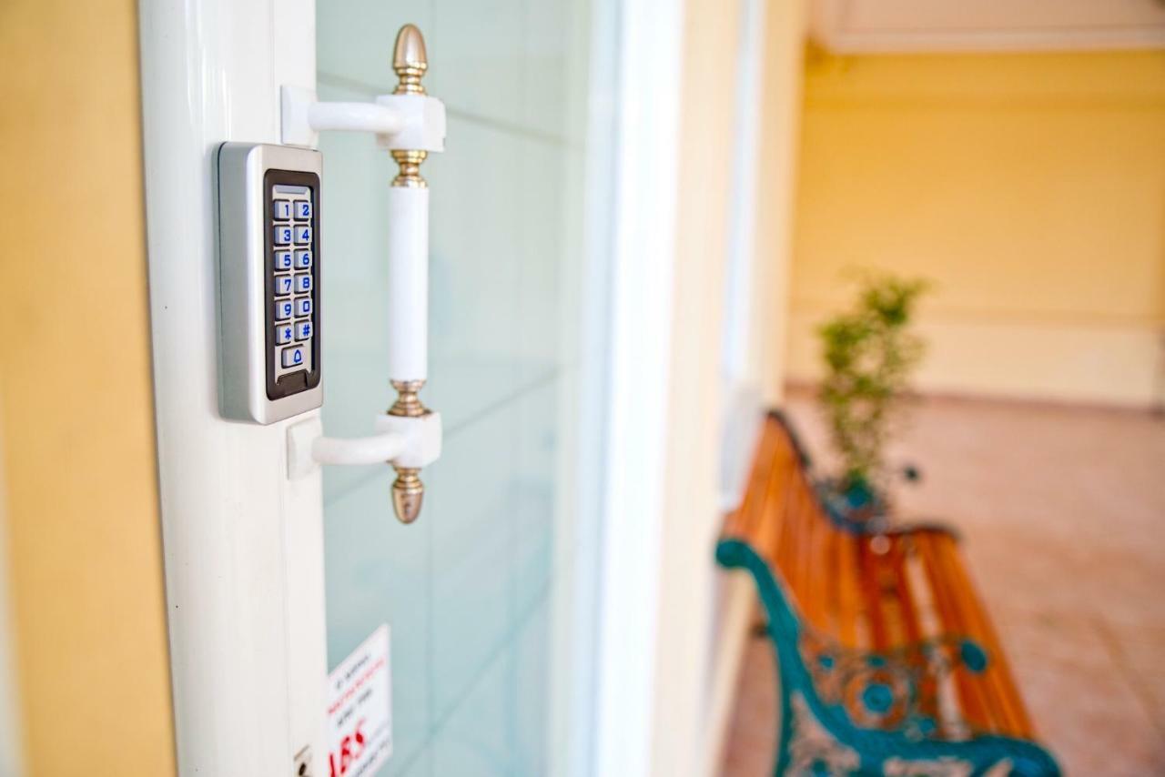 Nesto Athens Airport Apartment Spata  Ngoại thất bức ảnh